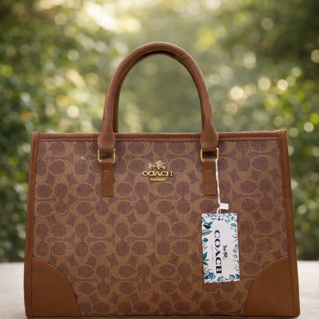 Coach Signature Tote Bag for Women – Premium Shoulder Handbag with Wallet